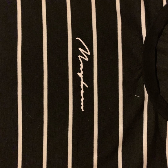 Men’s Large Shein White & Black Striped Pattern T-Shirt. - Picture 2 of 3